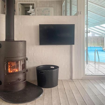 Amazing Home In Ebeltoft With Sauna ภายนอก รูปภาพ