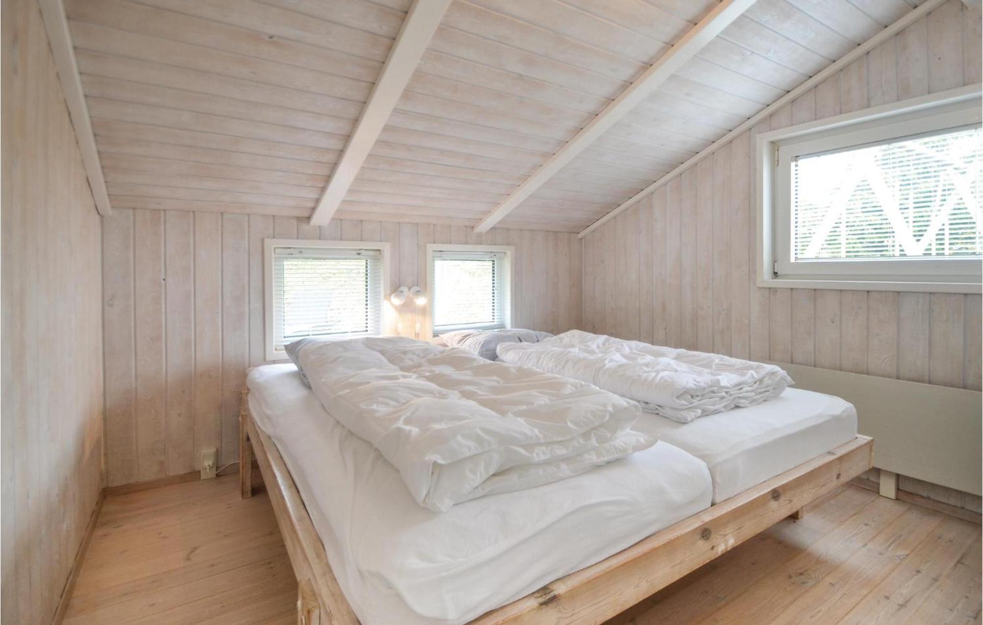 Amazing Home In Ebeltoft With Sauna ภายนอก รูปภาพ