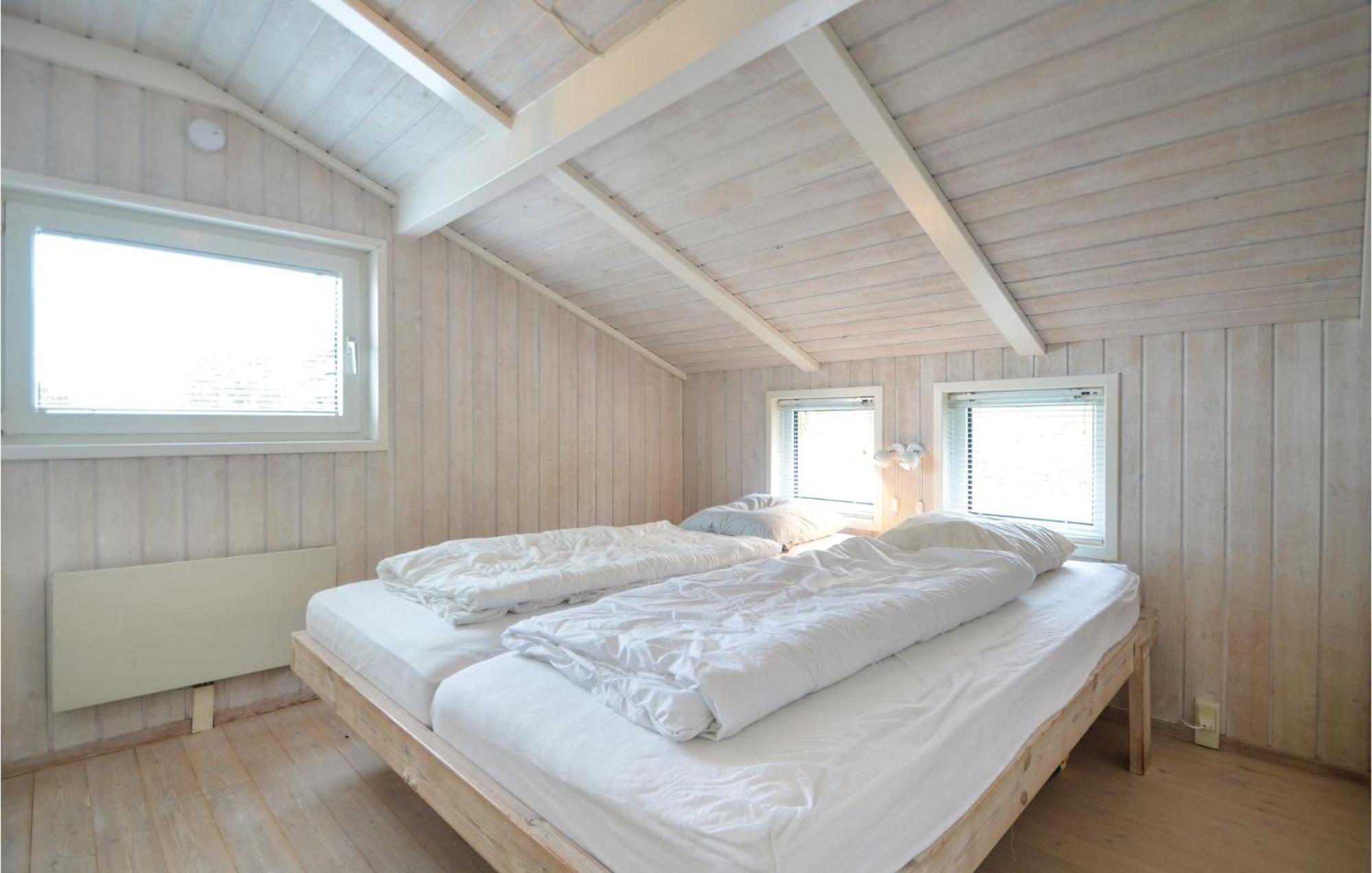 Amazing Home In Ebeltoft With Sauna ภายนอก รูปภาพ
