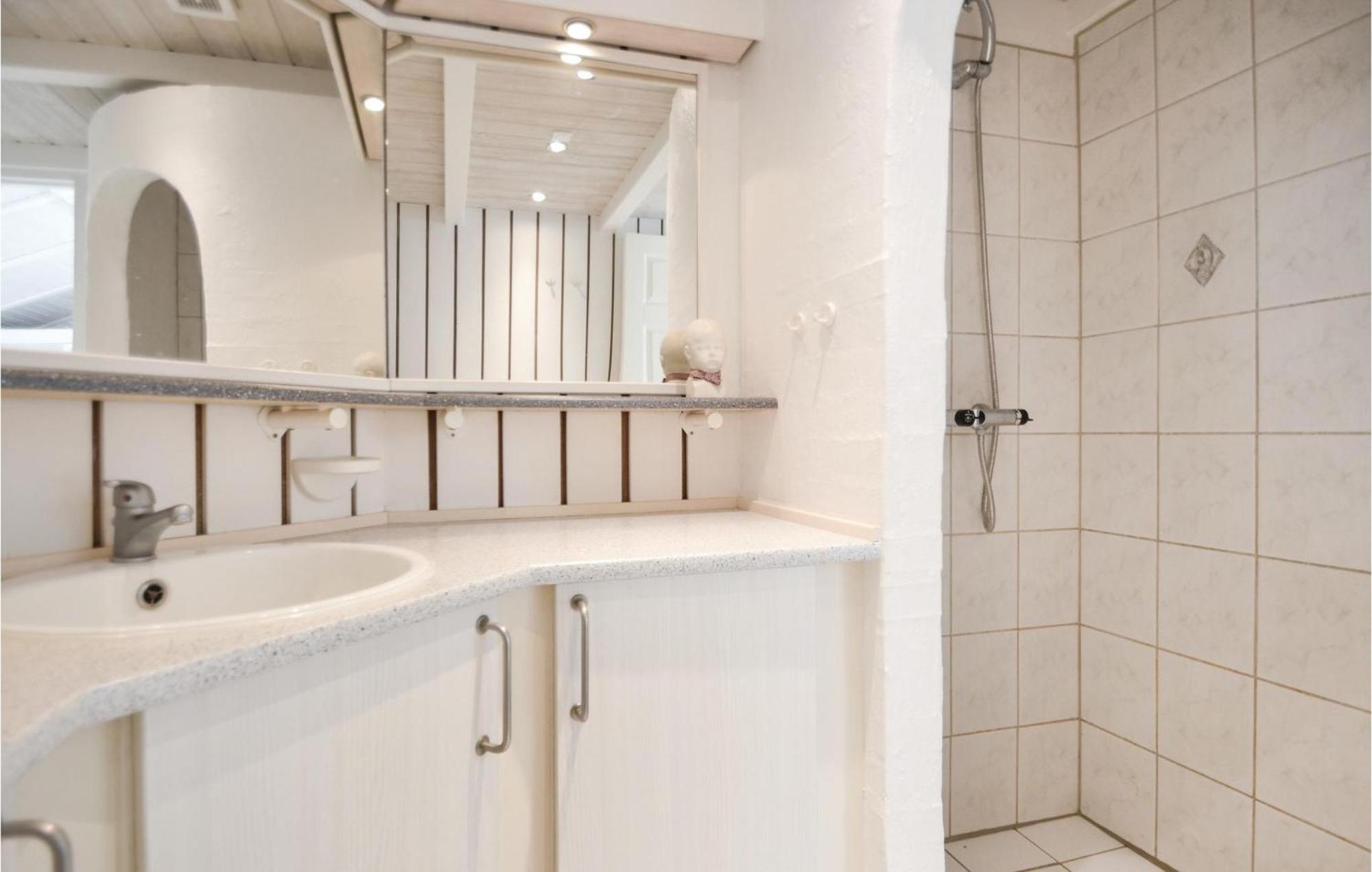 Amazing Home In Ebeltoft With Sauna ภายนอก รูปภาพ
