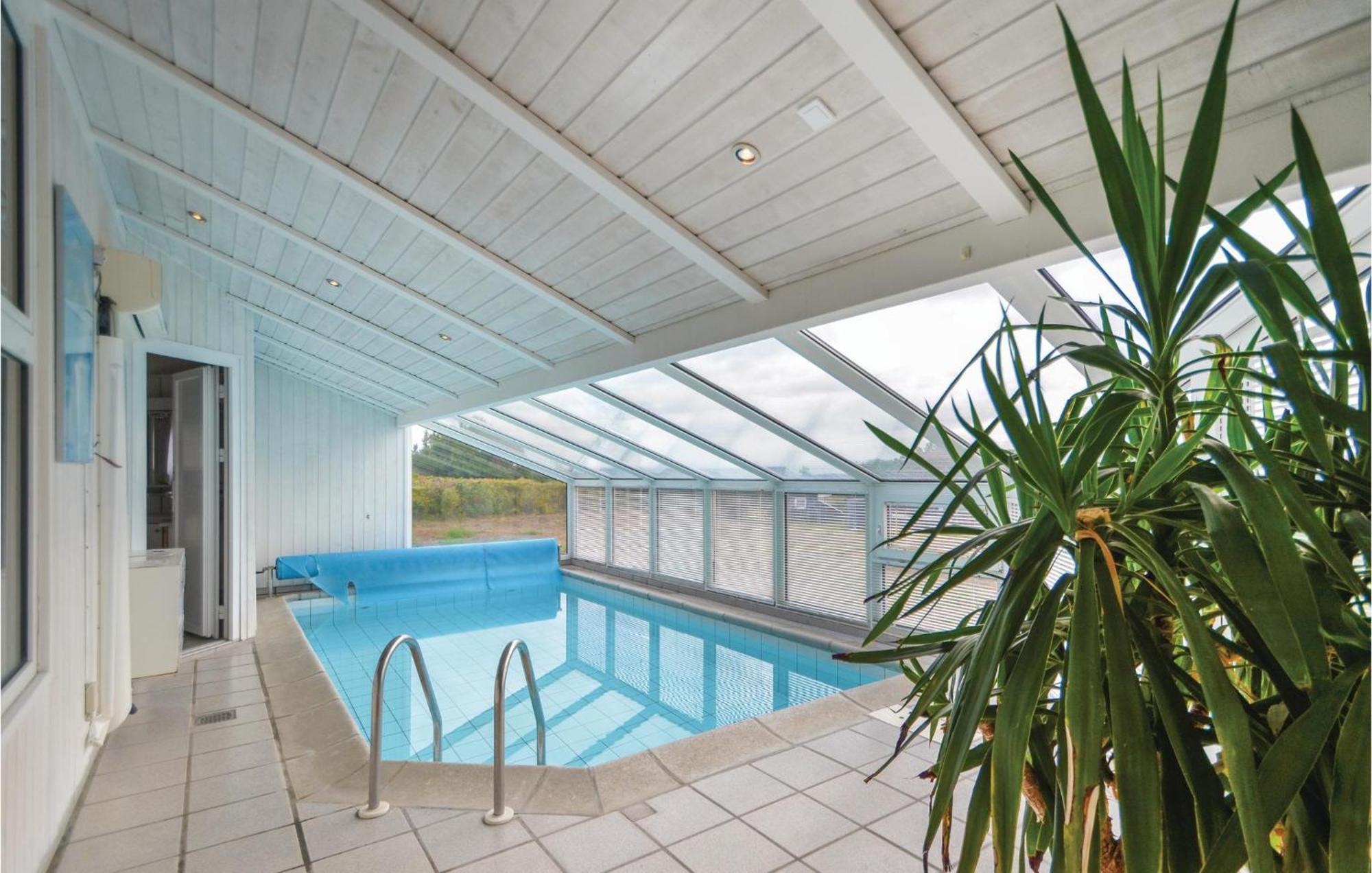 Amazing Home In Ebeltoft With Sauna ภายนอก รูปภาพ